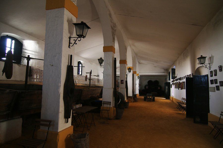 bodegas luis pérez gallery image 1