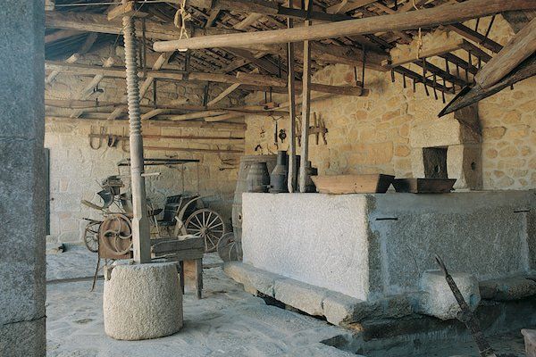 zarate gallery image 3