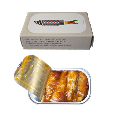 Kleine sardines in tomaat